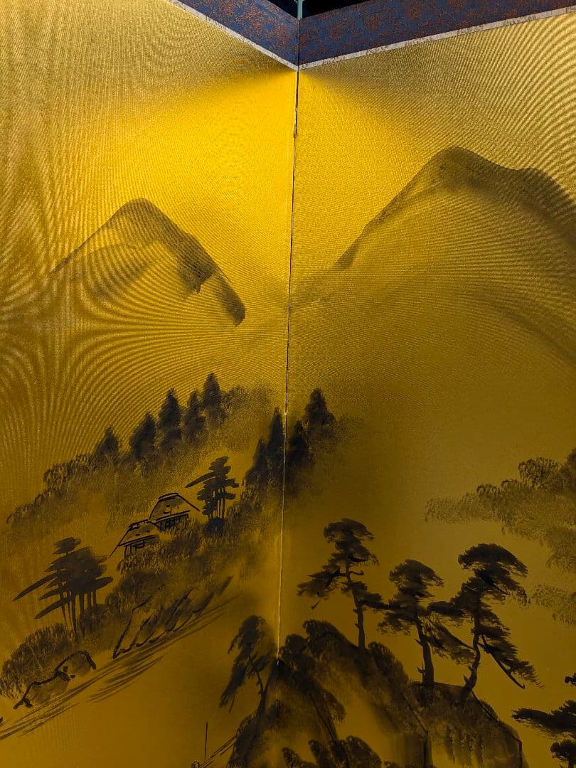 御屏風　金屏風　六曲一隻　　銀座トップアート　　衝立　　パーテーション　間仕切り