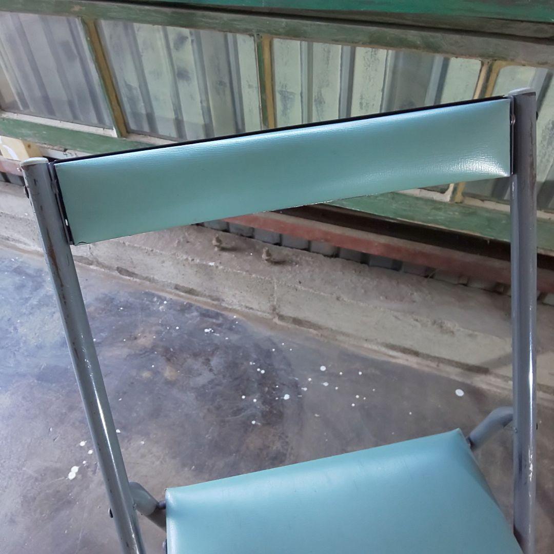 ヴィンテージチェア シャビー シック 鉄製 パイプ椅子 折りたたみ 椅子