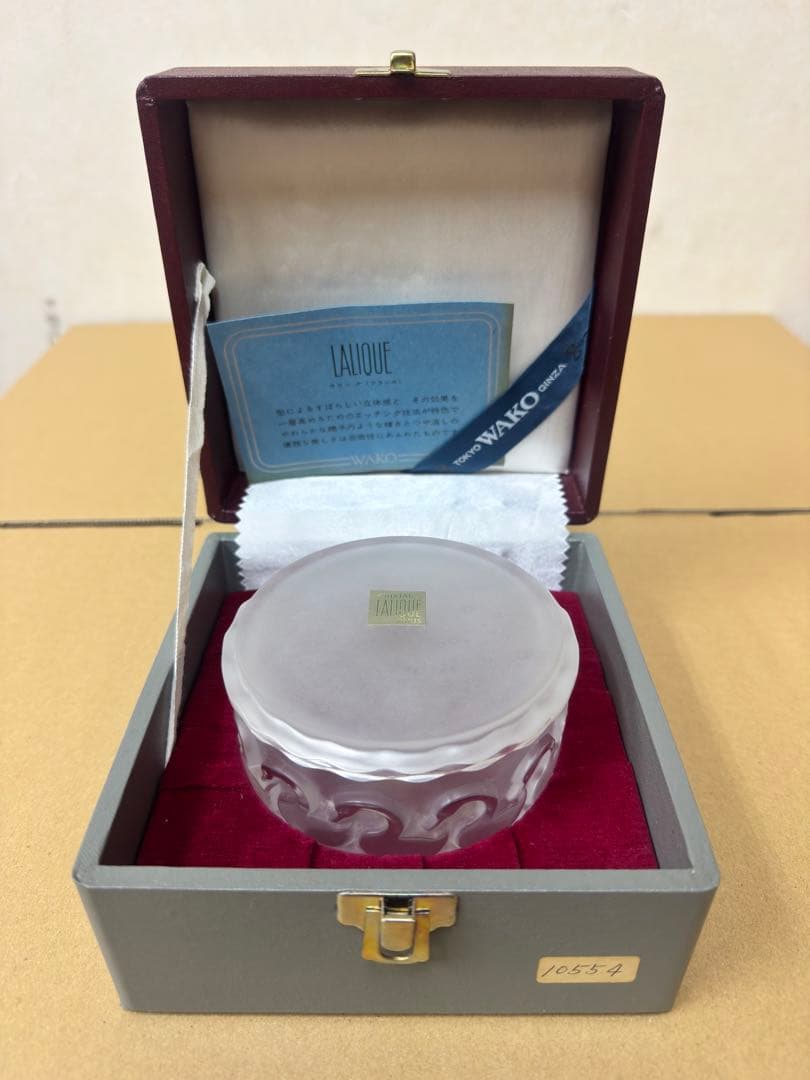 lalique WAKO 装飾的なガラスキャニスター