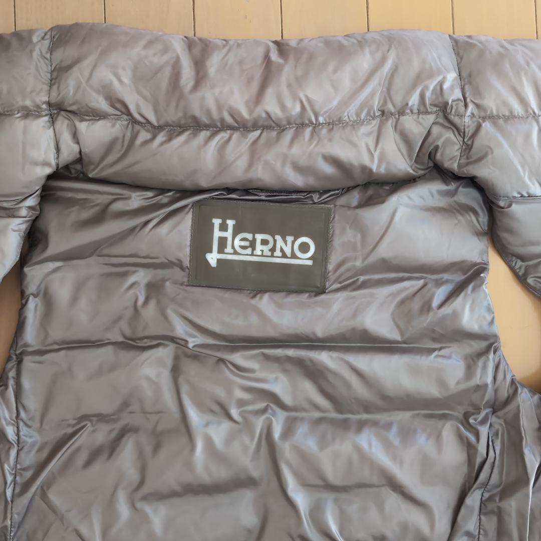 HERNO ダウンベスト 40 軽量グースダウン M相当 上品ブラウン D17