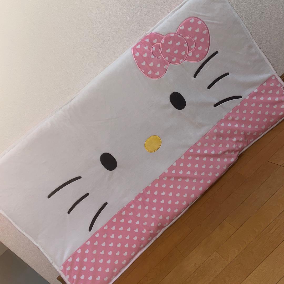 HELLO KITTY ハローキティ　お昼寝マット　厚手　折り畳み式　敷布団