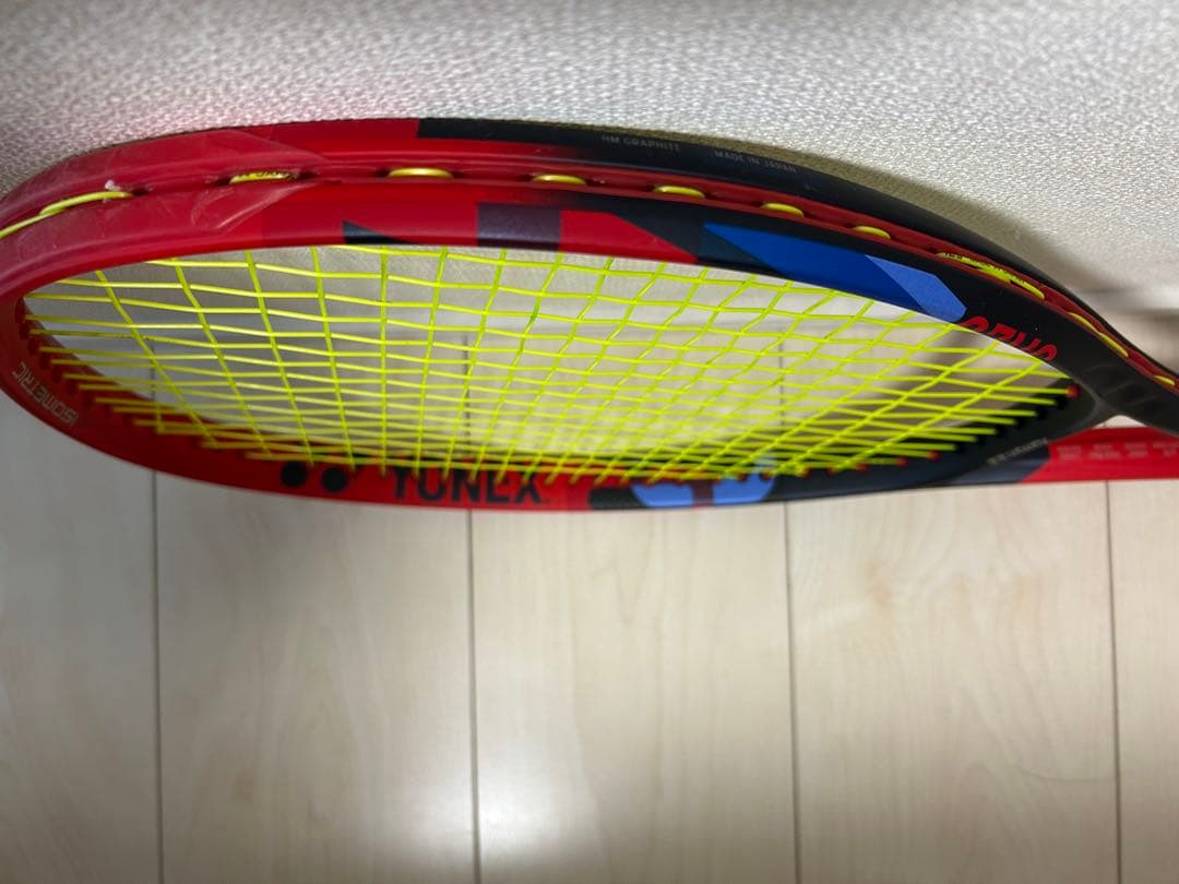 テニスラケットYONEX VCORE 100 G2