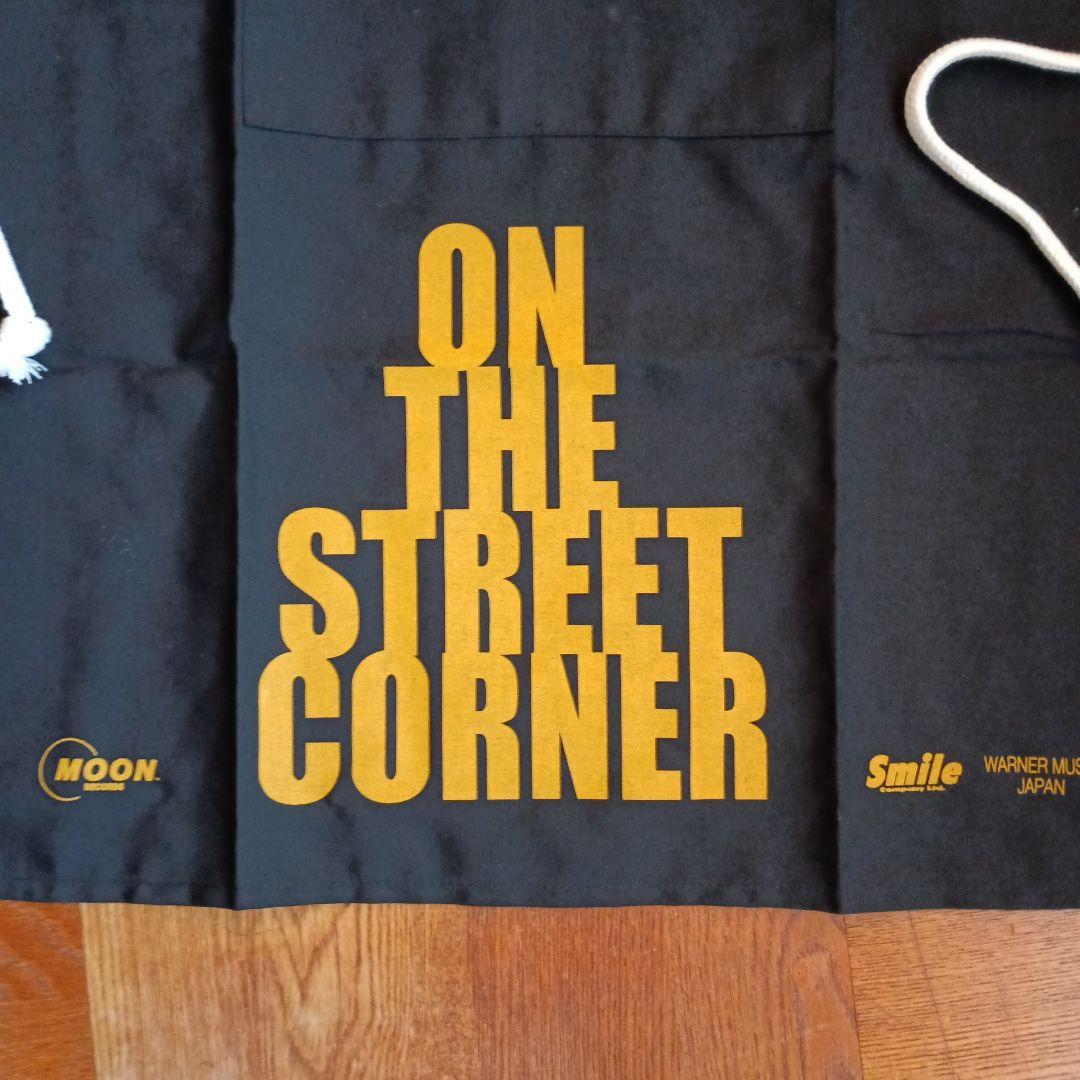 山下達郎　エプロン