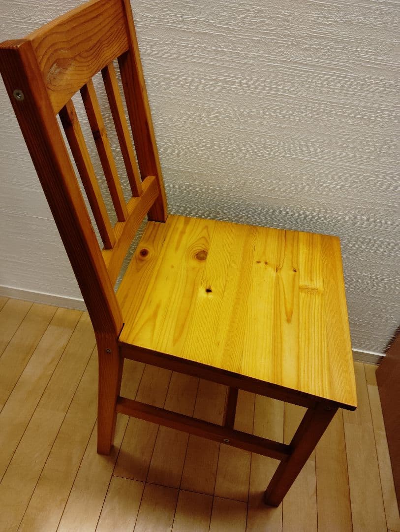 タマリビング　木製椅子