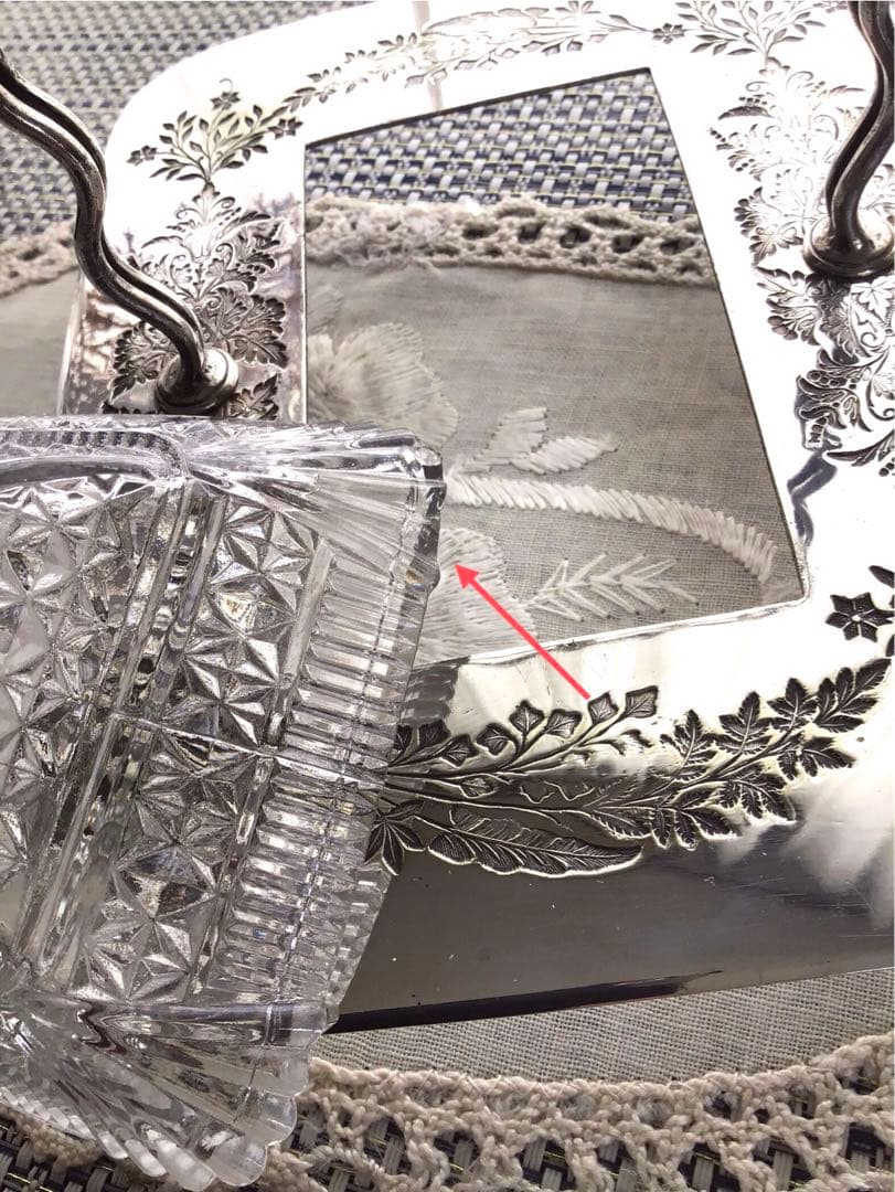 イギリスアンティーク、シルバーとガラスの持ち手付き深皿