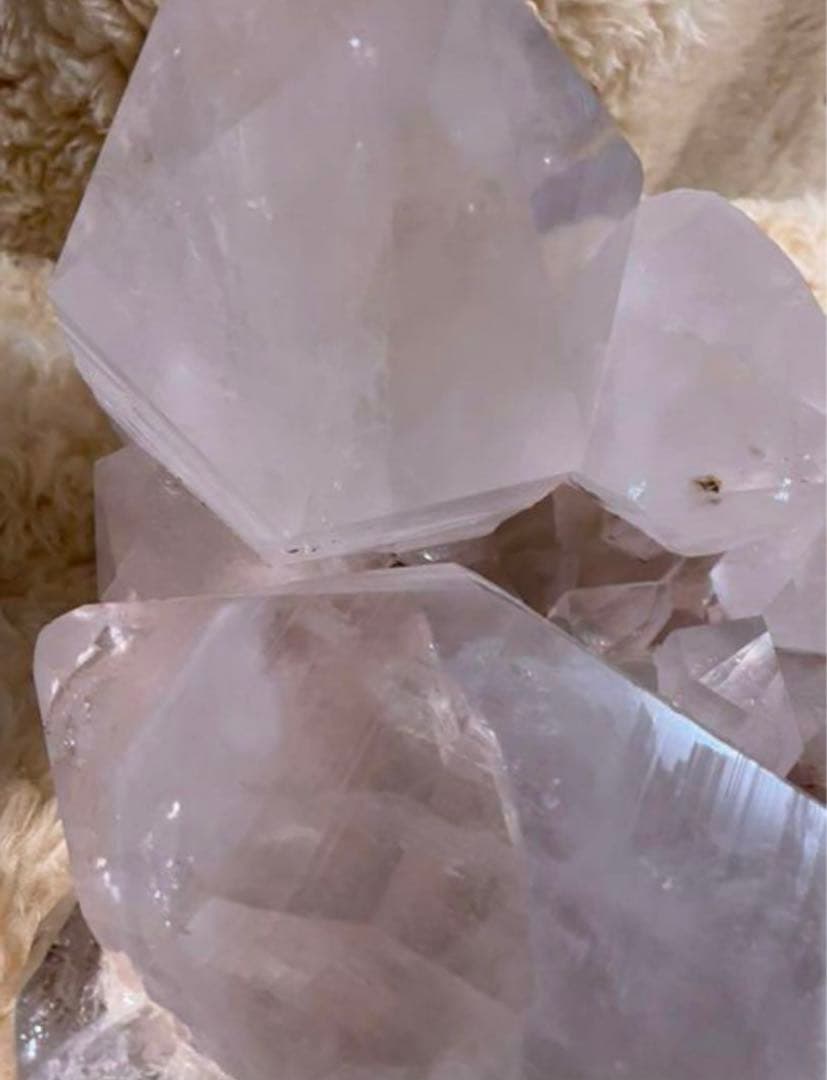 ピンクマニカラン水晶クラスター　14kg超　レムリアンシード　虹etc