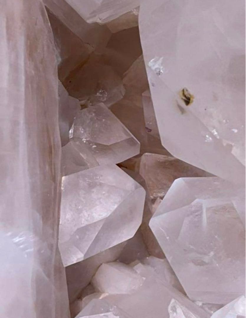 ピンクマニカラン水晶クラスター　14kg超　レムリアンシード　虹etc