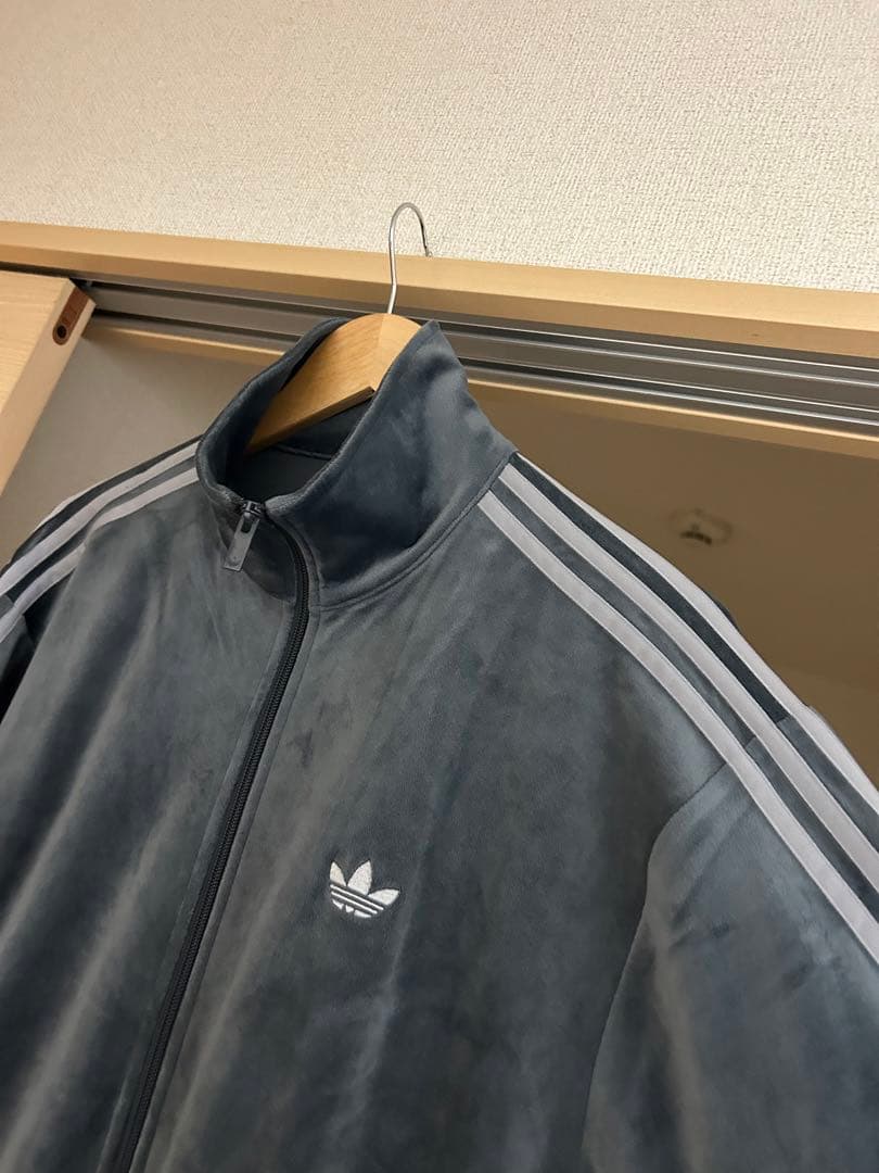 ジャケット・アウター adidas FIREBIRD VELOUR TRACKTOP
