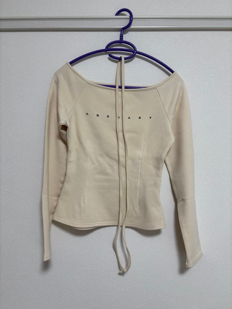 トップス andmarry Mary logo choker tops ivory