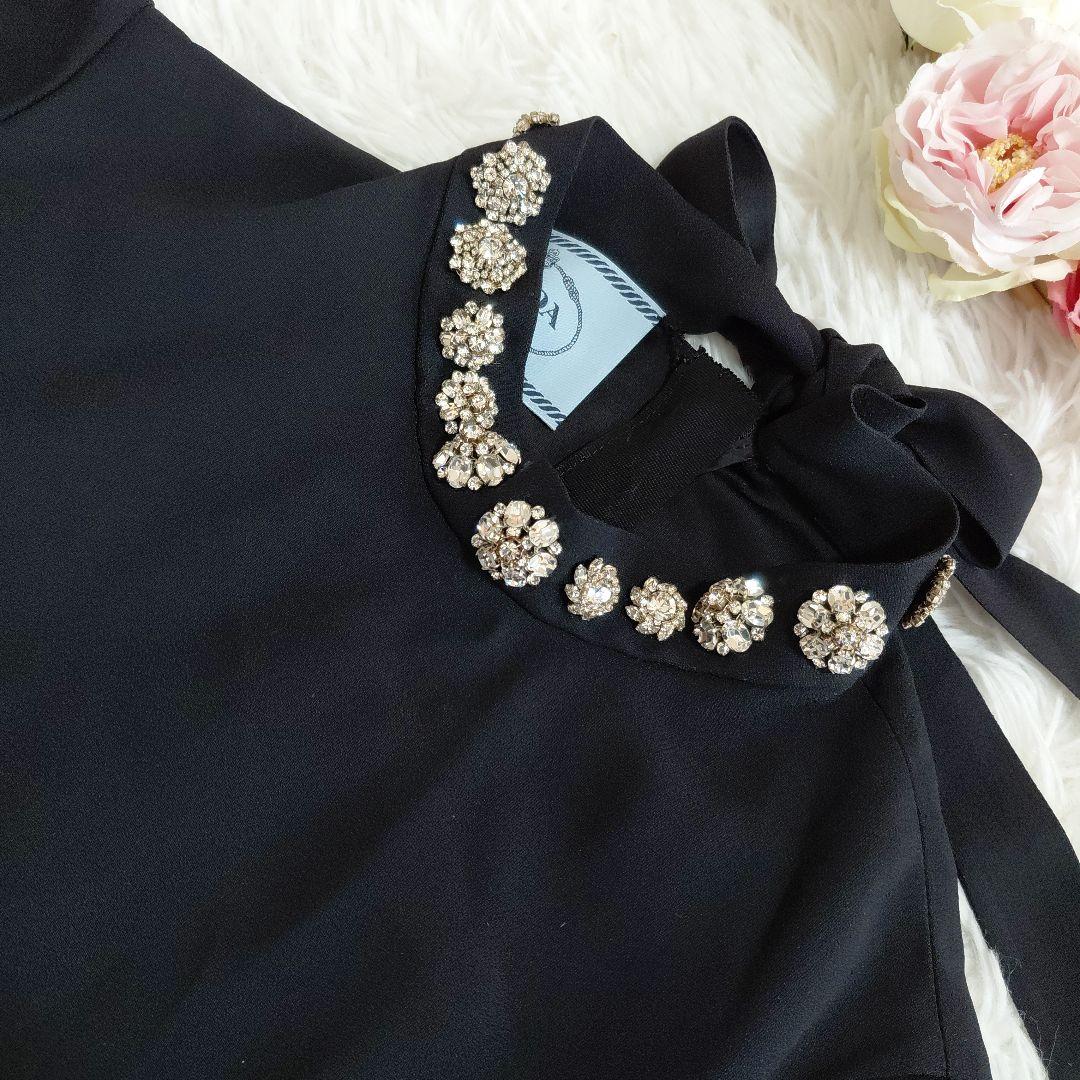 PRADA ハイネック　長袖　ビジュー付きワンピース　フレア　Aライン