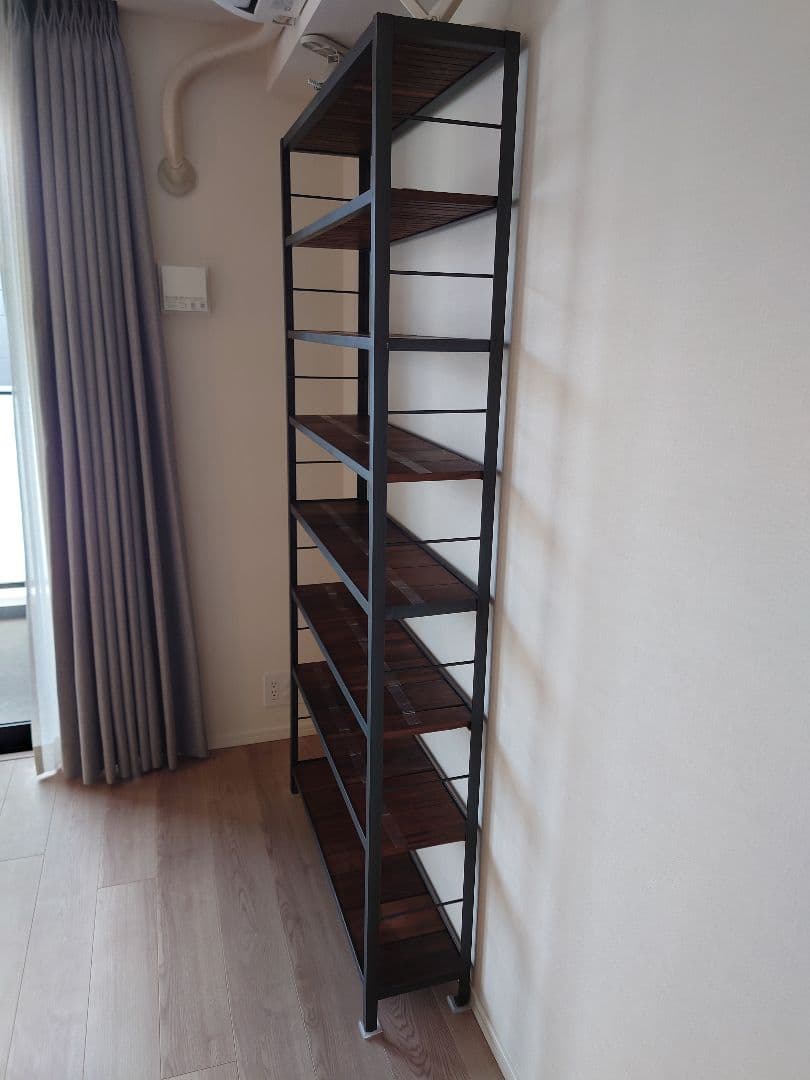 ウォルナットのアイアンシェルフ