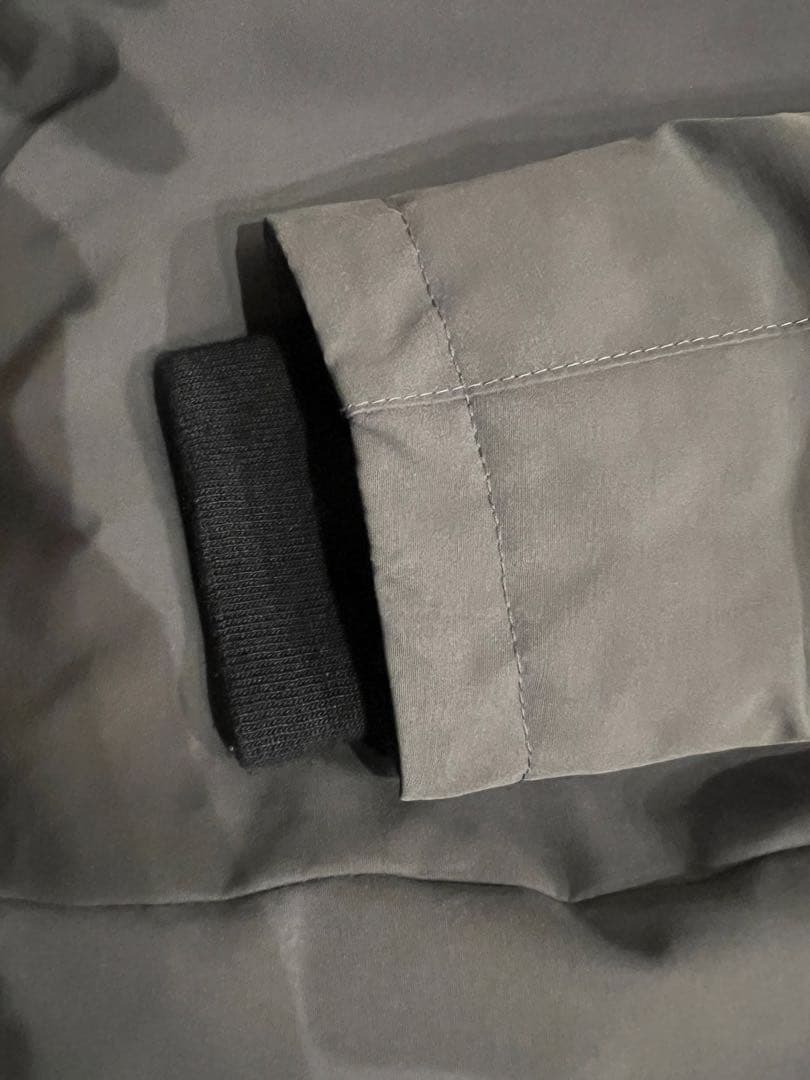 カナダグース ダウン グレー M 美品 グラファイト ファー モッズ　セール