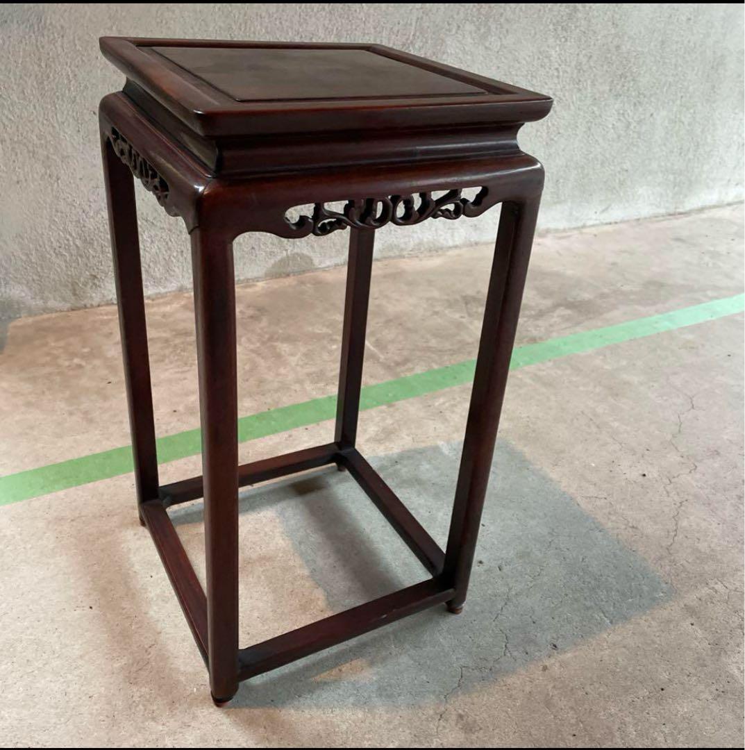 【紫檀花台】木製の木製彫刻入りデザインのサイドテーブル