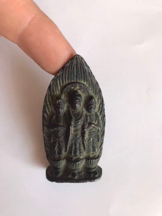 中囯北魏時期豆仏像，古銅製，（旧家藏出し）。