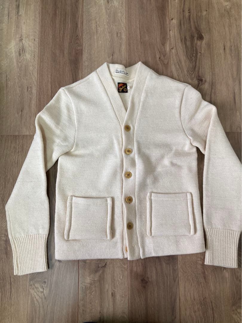 ミスターフリーダム　ニットカーディガン　ナチュラルカラー