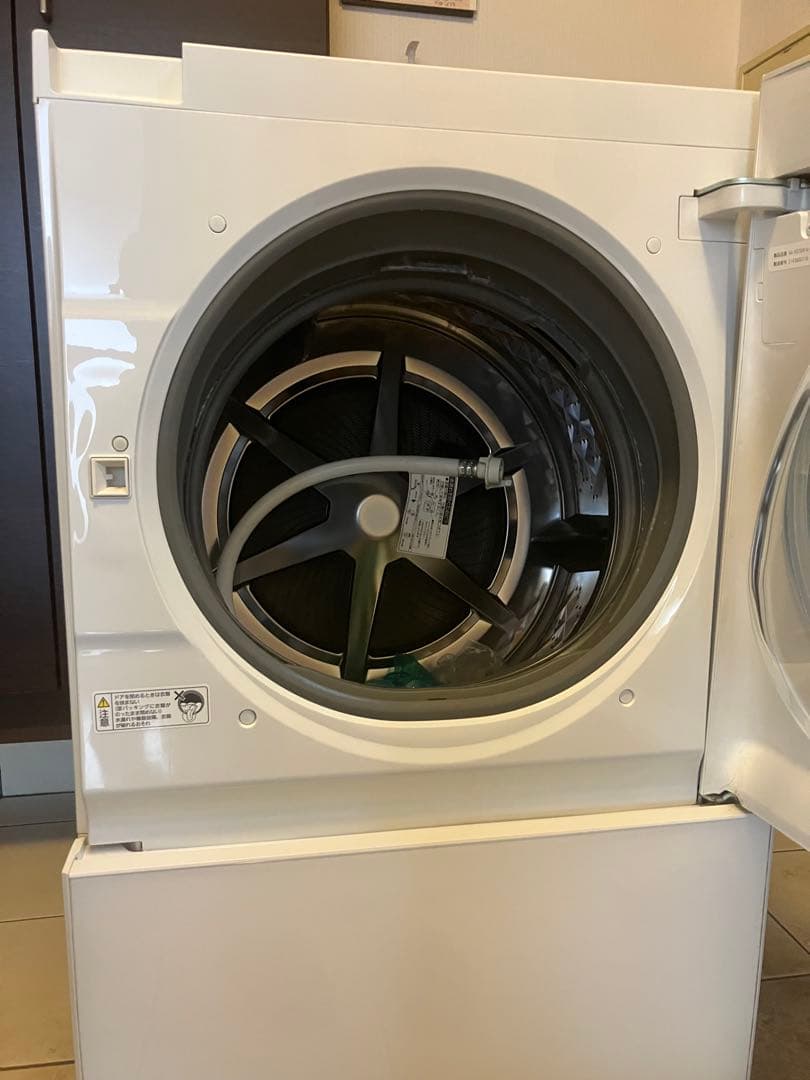 Panasonic ドラム式洗濯乾燥機　Cuble NA-VG750R