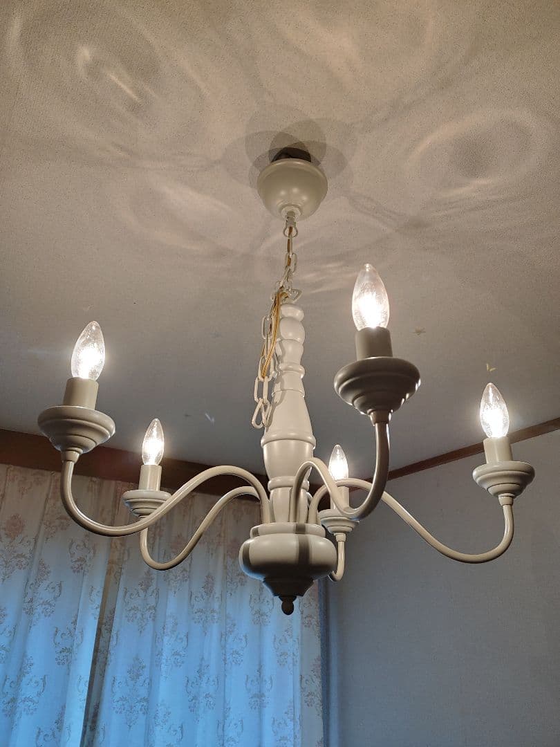 ローラアシュレイ 照明 シャンデリア