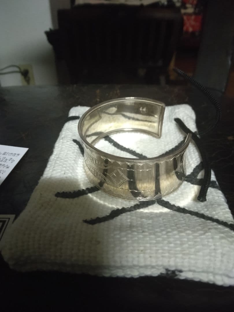 トゥアレグ　バングル