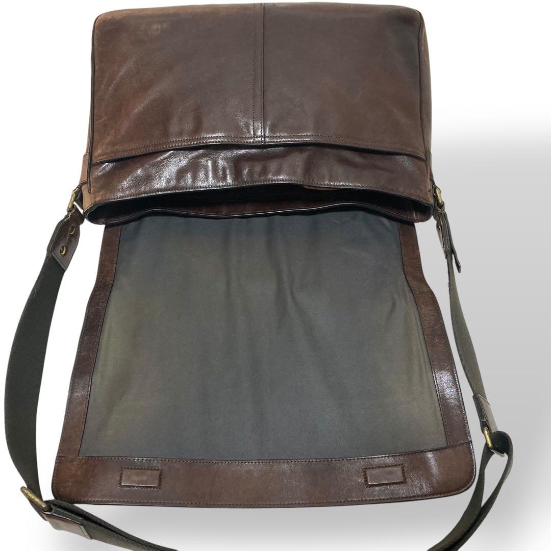 【ヴィンテージ】コーチ　メッセンジャーバッグ　ブラウン　ロゴ型押し　オールレザー