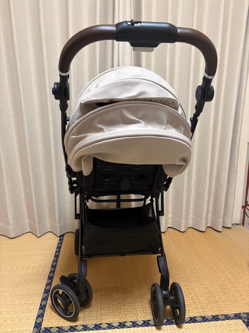 【りりさん専用】2025年アップリカ ラクーナクッションフリープラスAD限定色