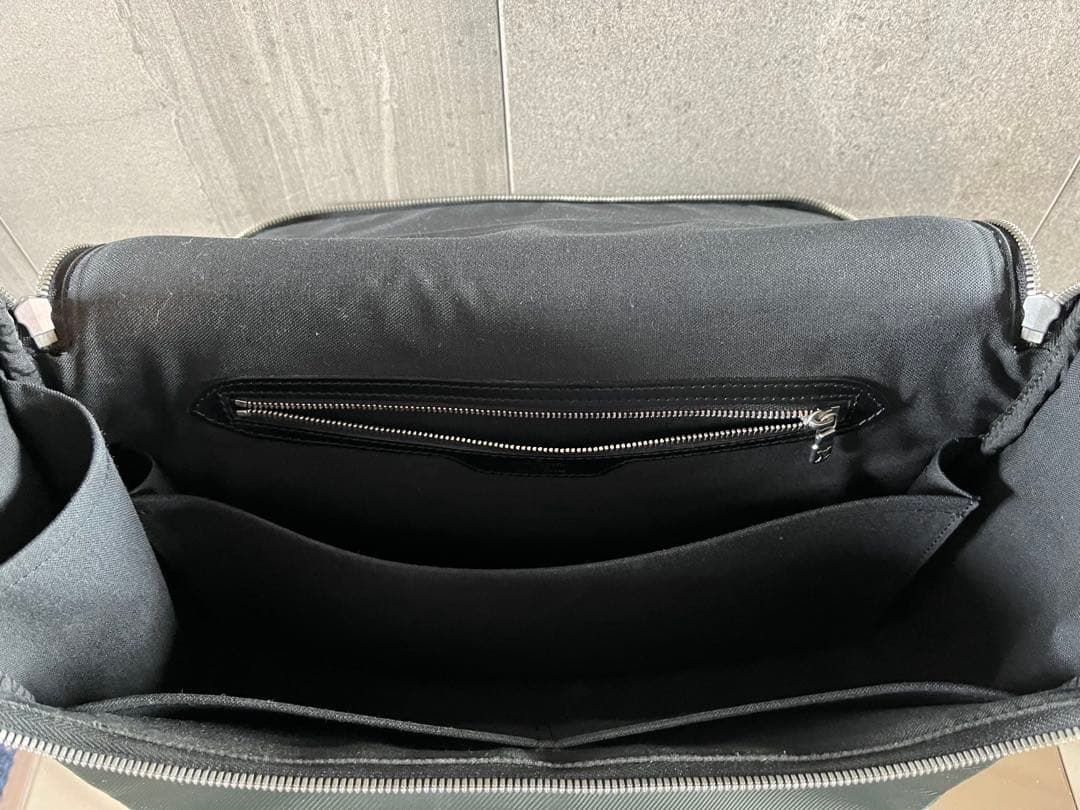 ルイヴィトン タイガ タイミール ショルダー メッセンジャー バッグ グリーン