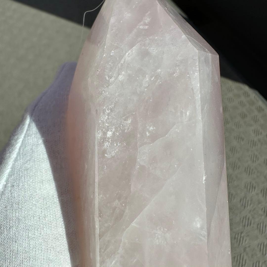 ローズクォーツ　ポイント　736g 恋愛運向上　六角柱