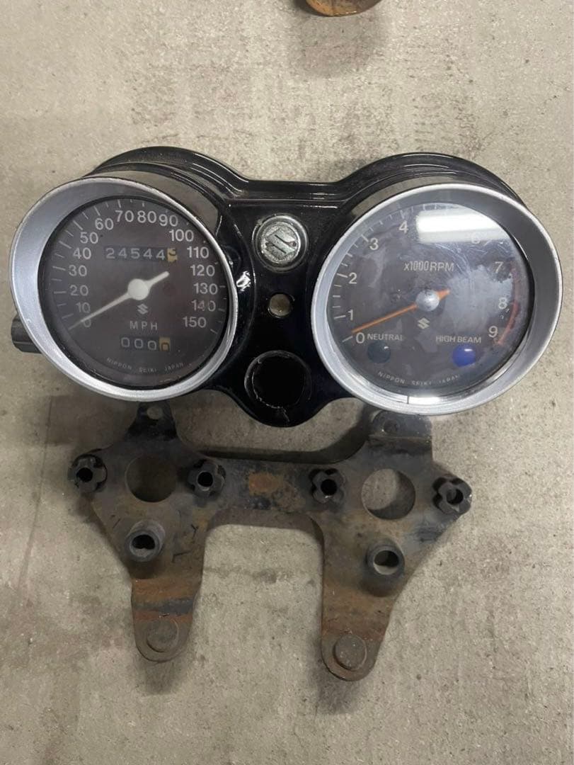 gt380用　メーター　ステーセット