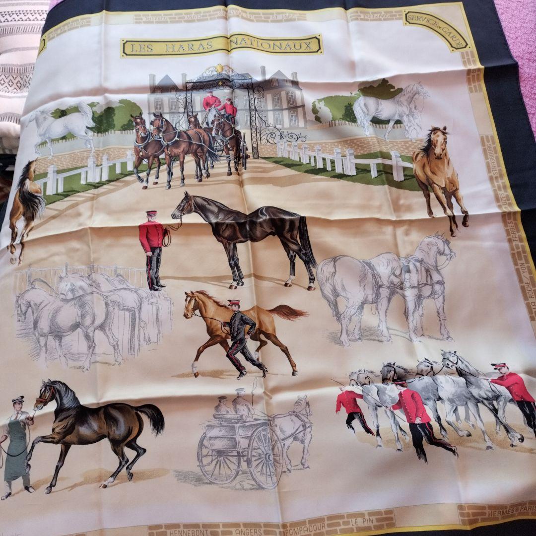 大巾値下げ 　　　HERMES シルクスカーフ 馬と騎手
