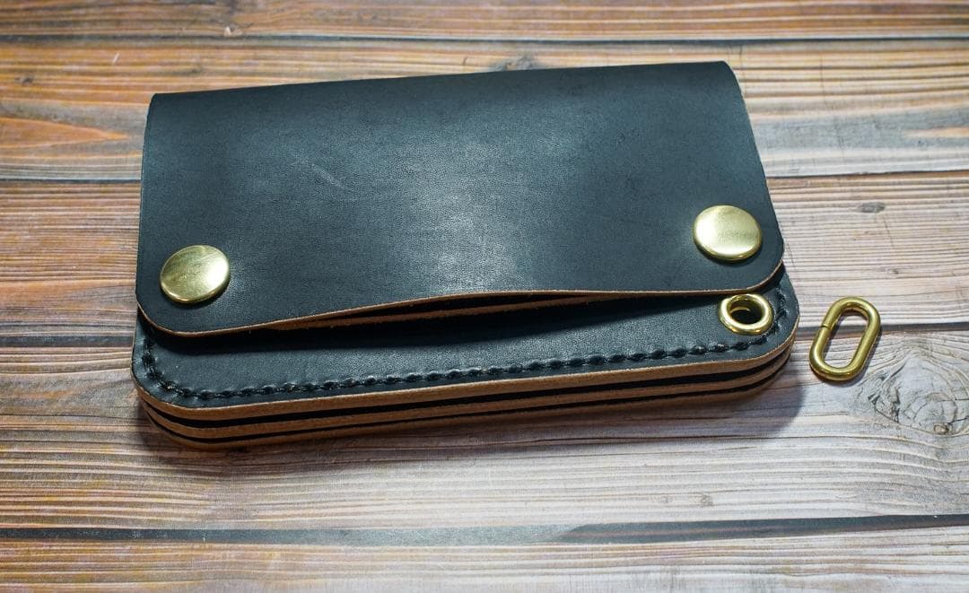 三層　ミドル トラッカーウォレット　茶芯 ブラック 真鍮 トラッカーウォレット