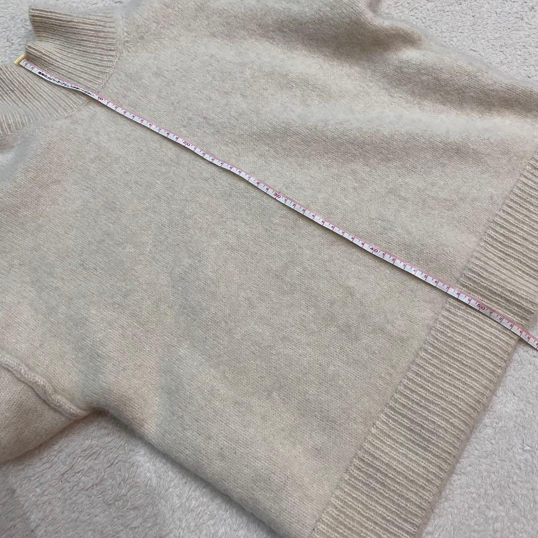 【みすけ】2023年モデル　ビアズリー　ホワイトヤクプルオーバー