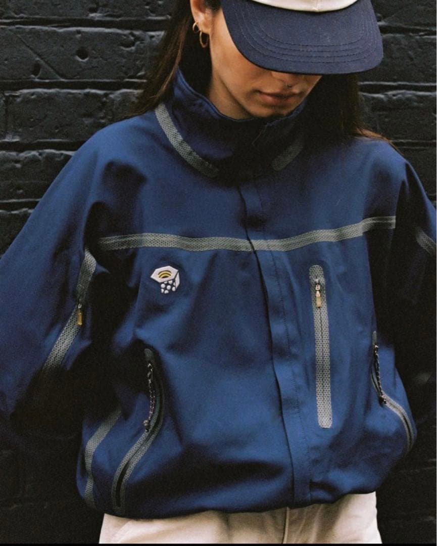 【00s】マウンテンハードウェア　conduit ジャケット 年始セール中