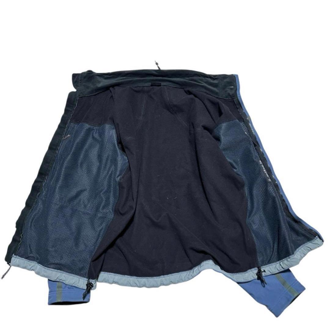 【00s】マウンテンハードウェア　conduit ジャケット 年始セール中