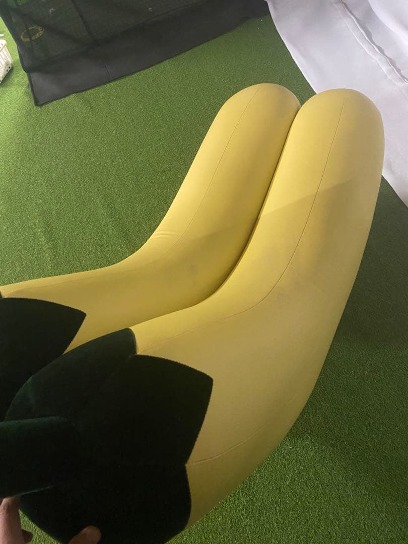 バナナ型ロッキングチェア