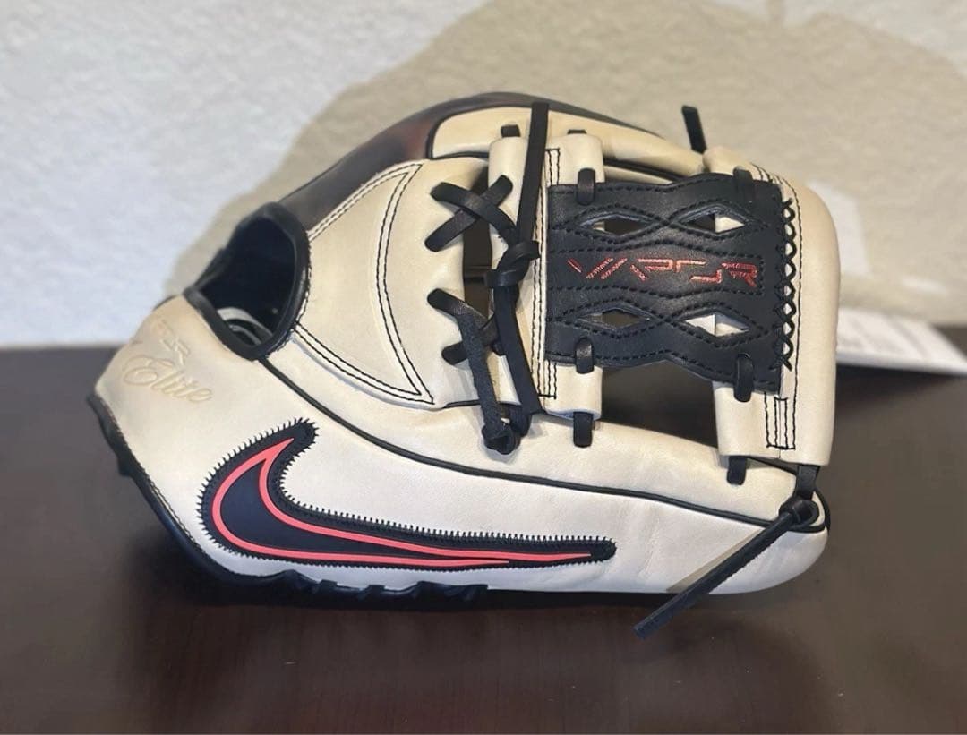 Nike Vapor Elite グローブ　ナイキ　謝道　USA