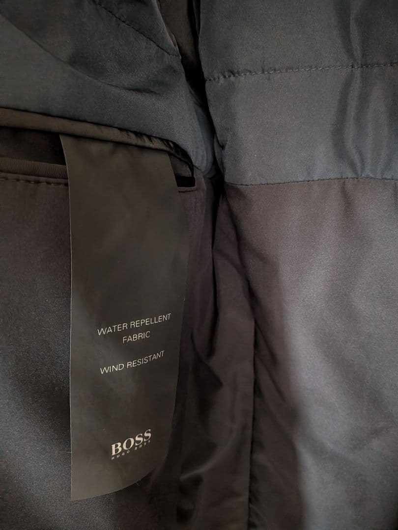 ヒューゴボス HugoBoss カーコート 46 黒