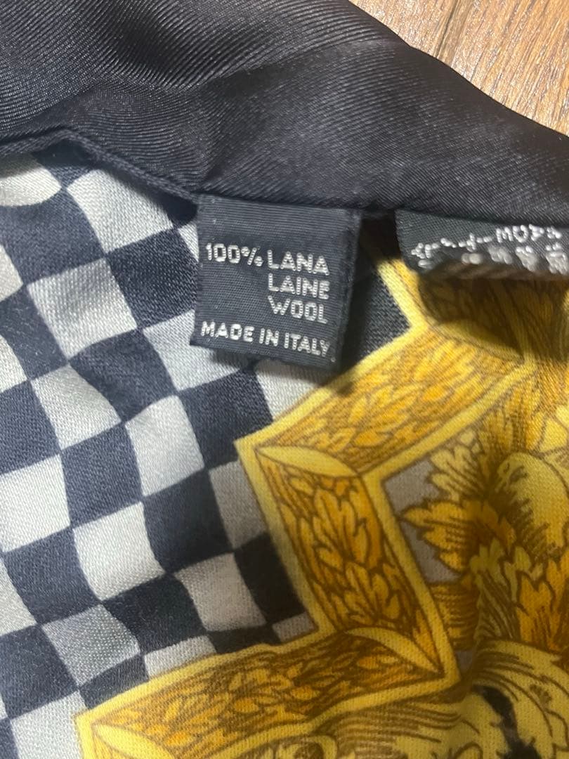 ヴェルサーチ　マフラー　ストール　スカーフ