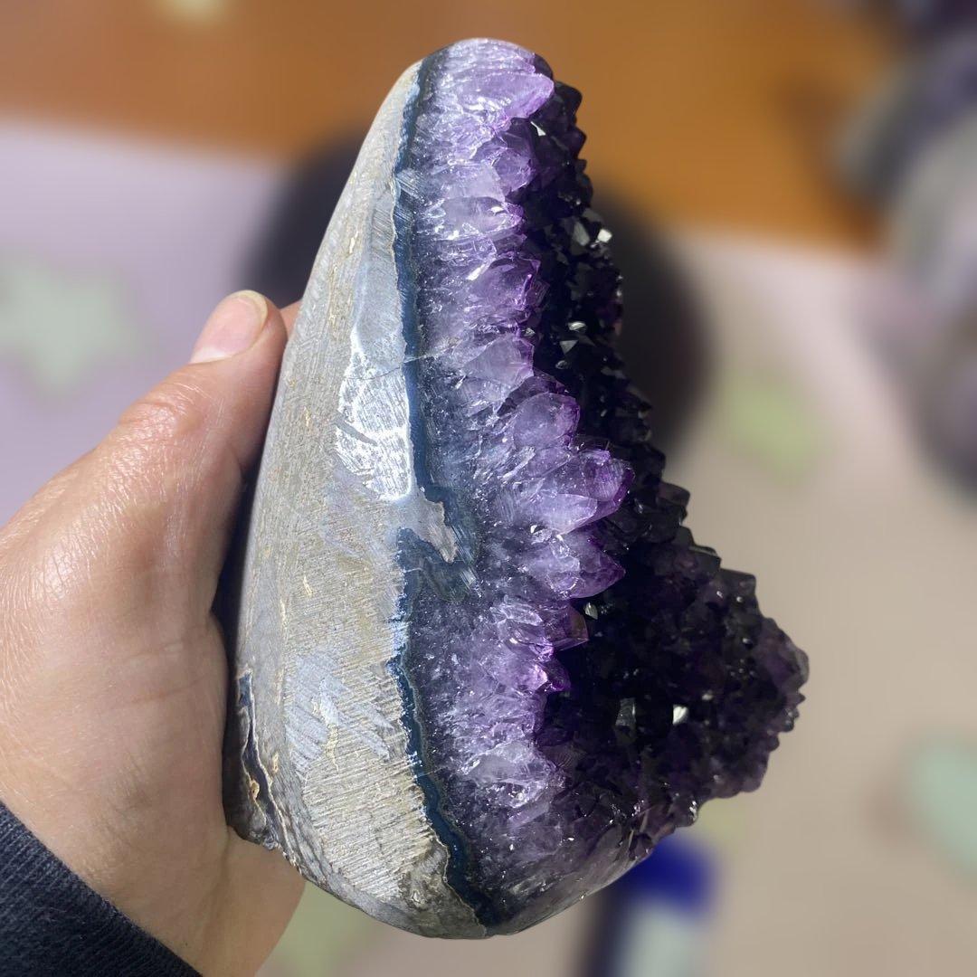 【極上ウルグアイ産A A A級アメジストクラスター1427g絶品超濃い超美しい