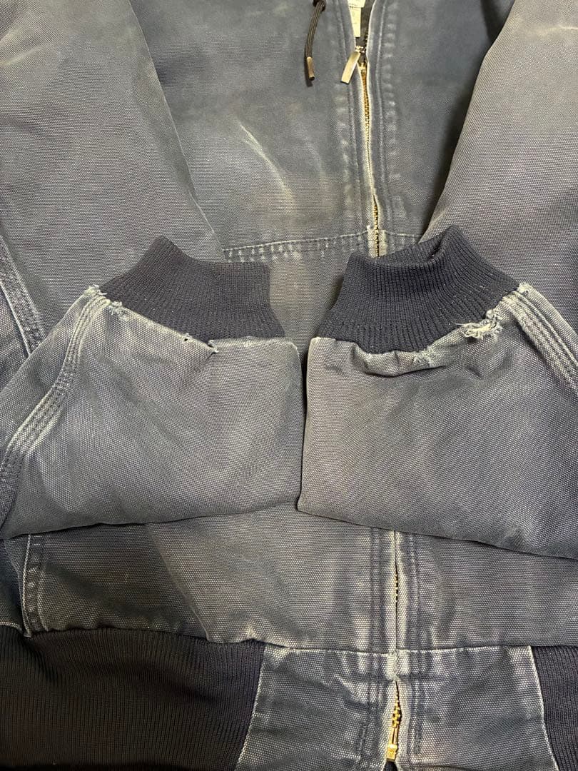 Carhartt カーハート アクティブジャケット ネイビー Lサイズ