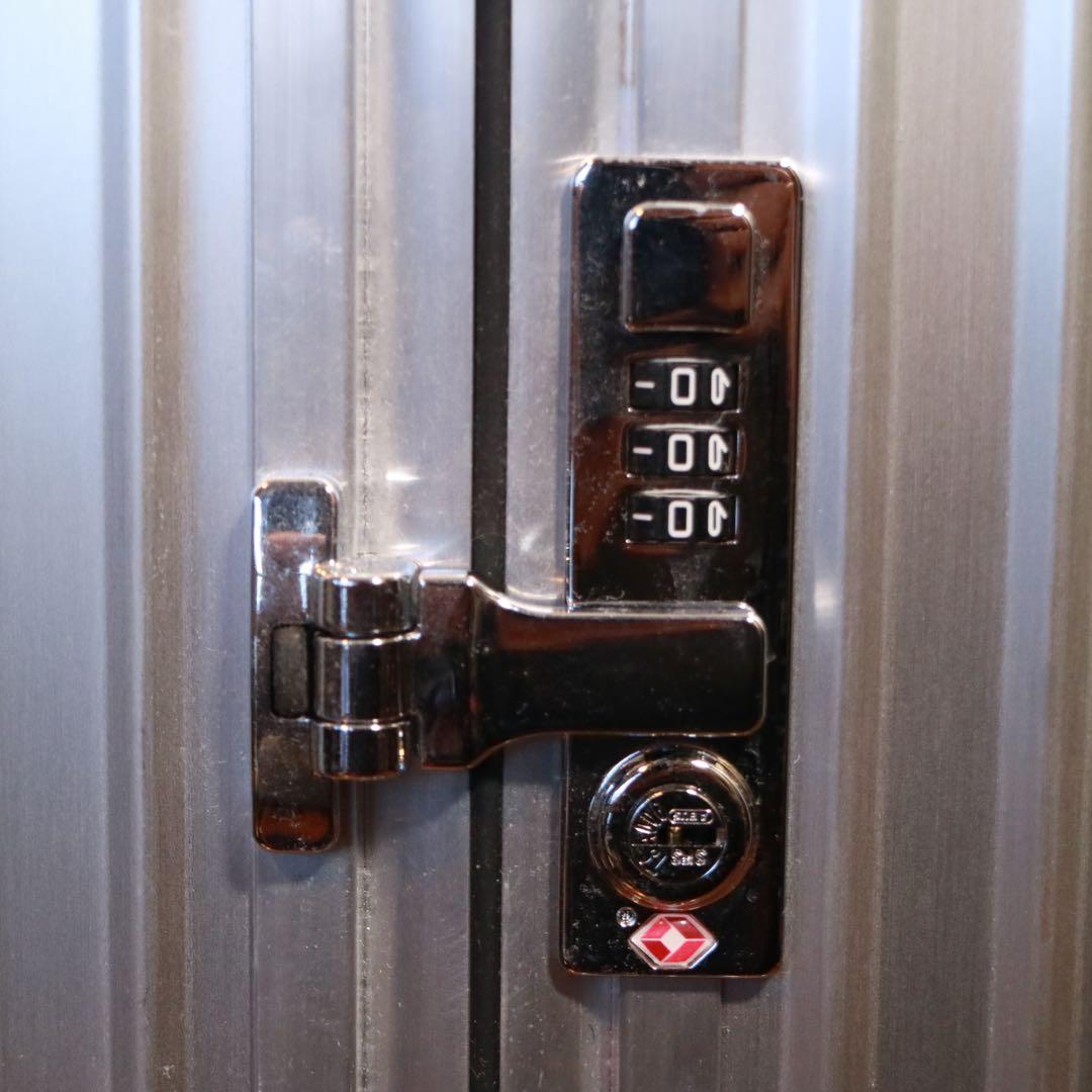 【美品】RIMOWA 現行 正規品 ドイツ製 61L クラシックチェックインM