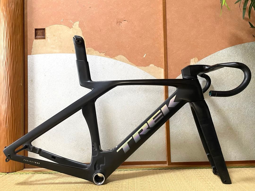 TREK MADONE SLR GEN7 フレームセット＋ハンドル ジャンク