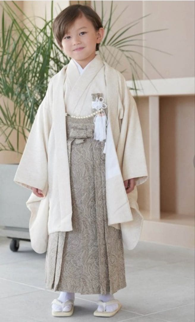 utatane ウタタネ 5歳男の子用 袴 七五三