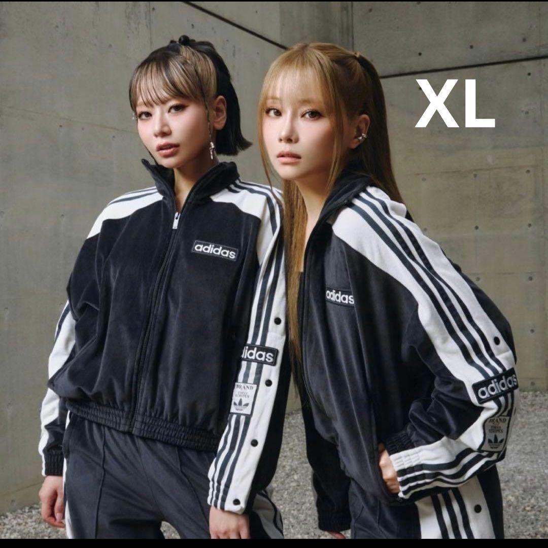 重盛さと美着用　adidas ベロア 黒 タグ有り