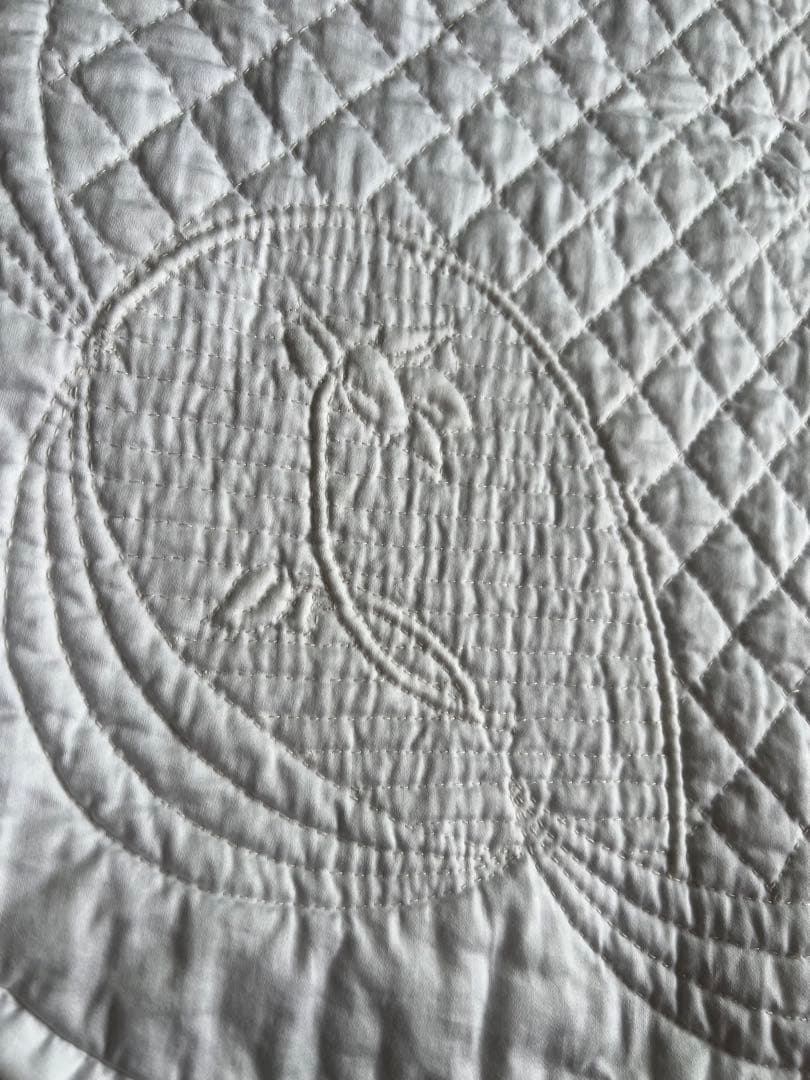 ホワイトキルト トラプント 鷲沢玲子 ベビーキルト タペストリー パッチワーク