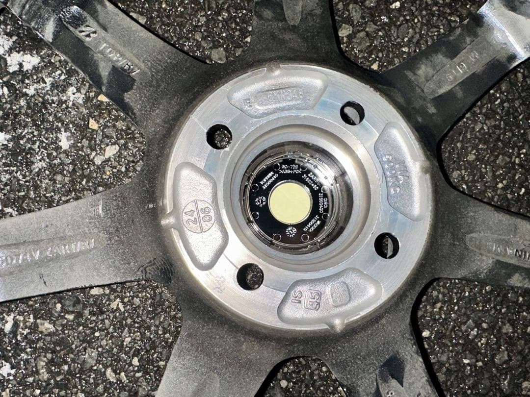 ブリヂストン スタッドレスタイヤ 15インチ165/65R15