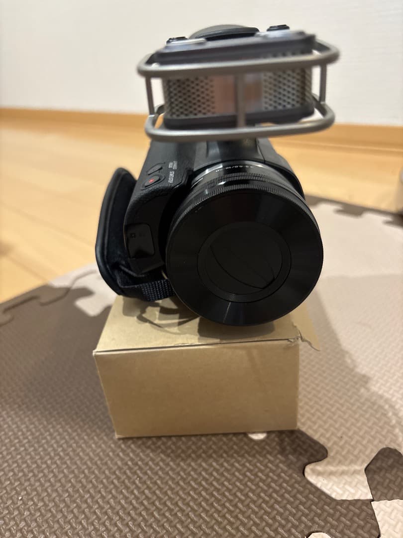 【★ほぼ新品】SONY NEX-VG20 ビデオカメラ 本体