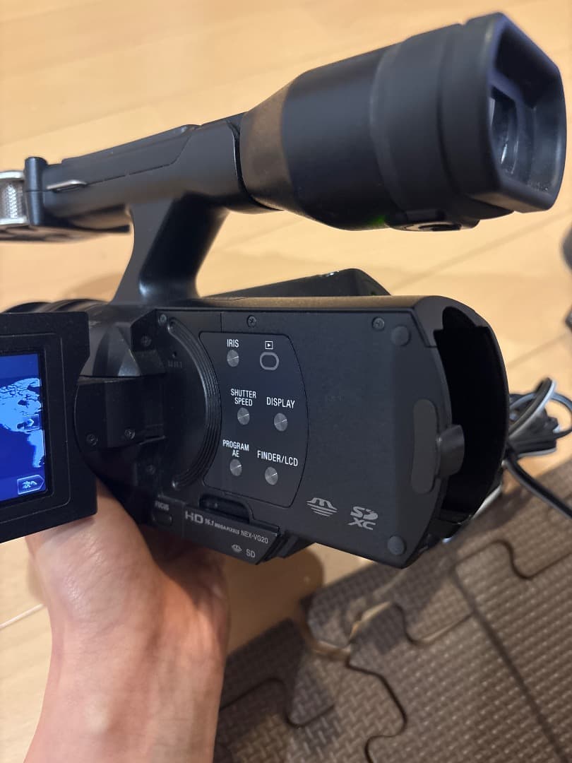【★ほぼ新品】SONY NEX-VG20 ビデオカメラ 本体