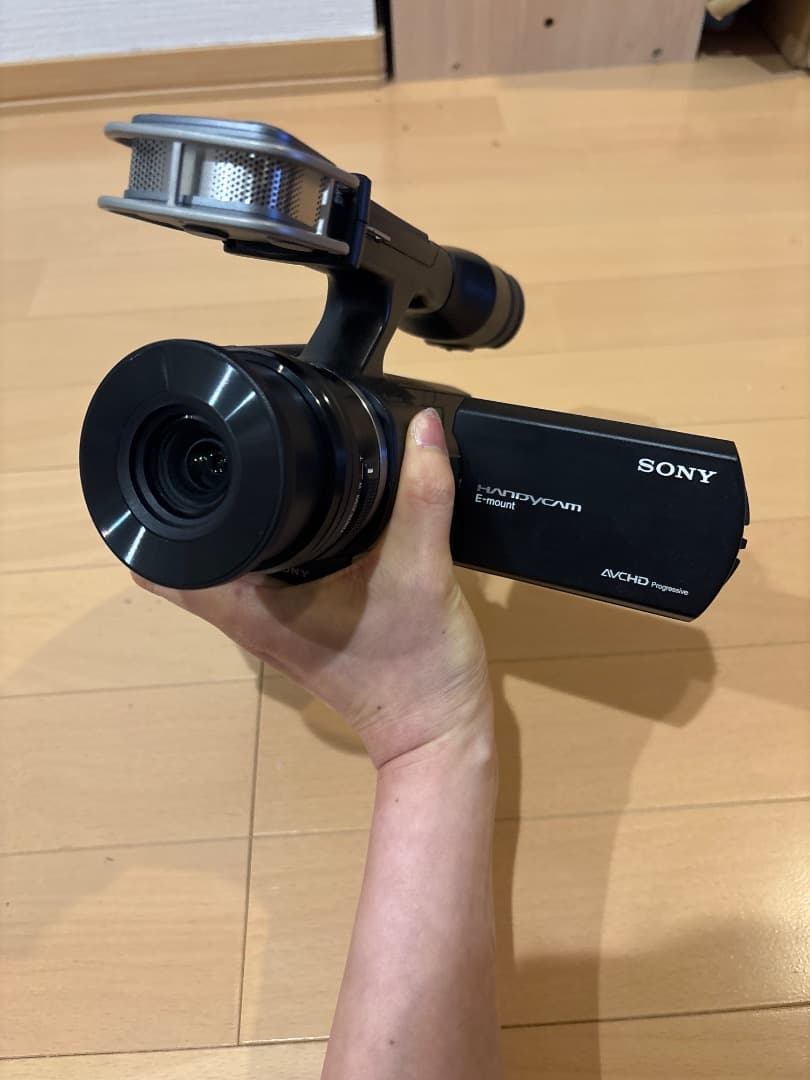 【★ほぼ新品】SONY NEX-VG20 ビデオカメラ 本体