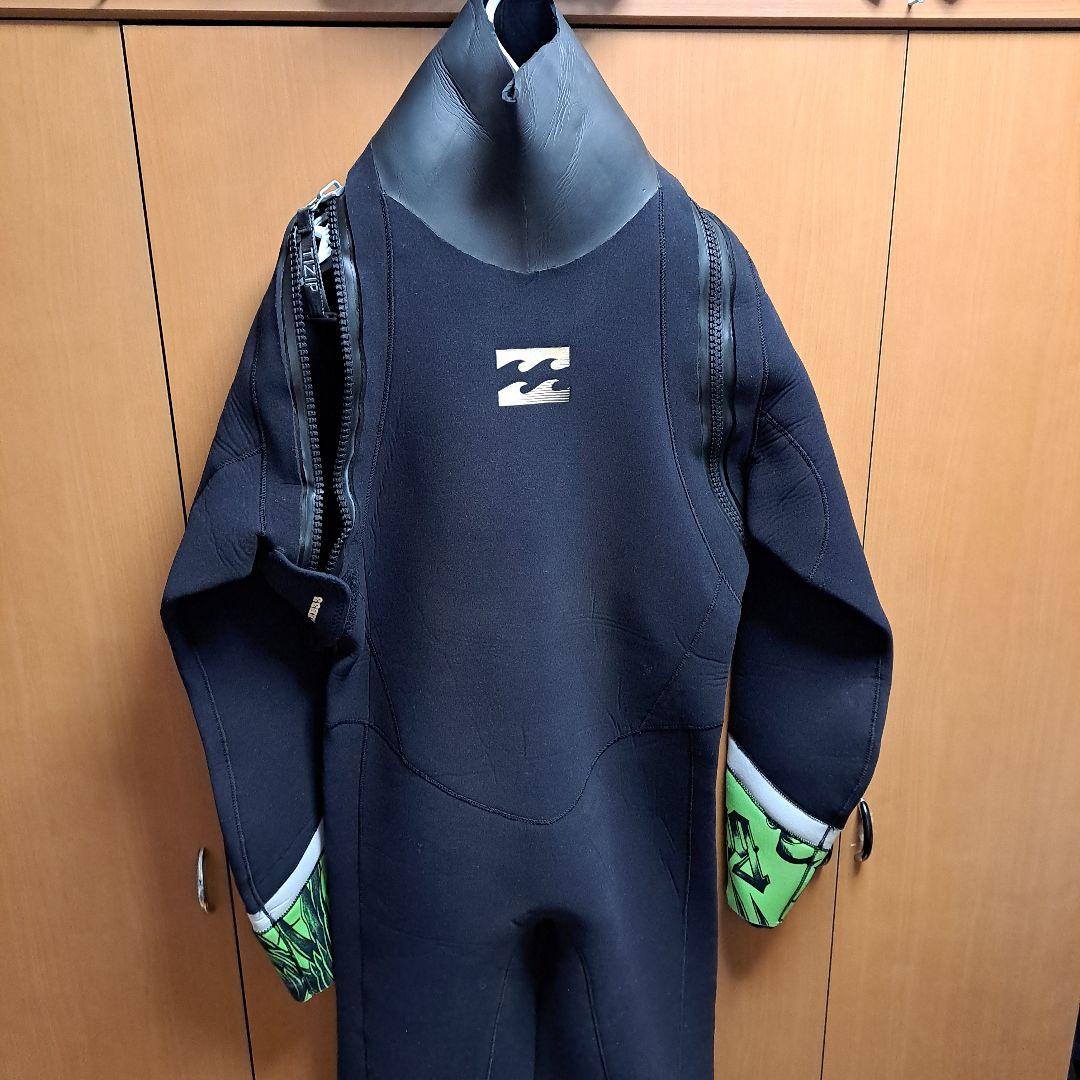 ドライスーツ　Billabong