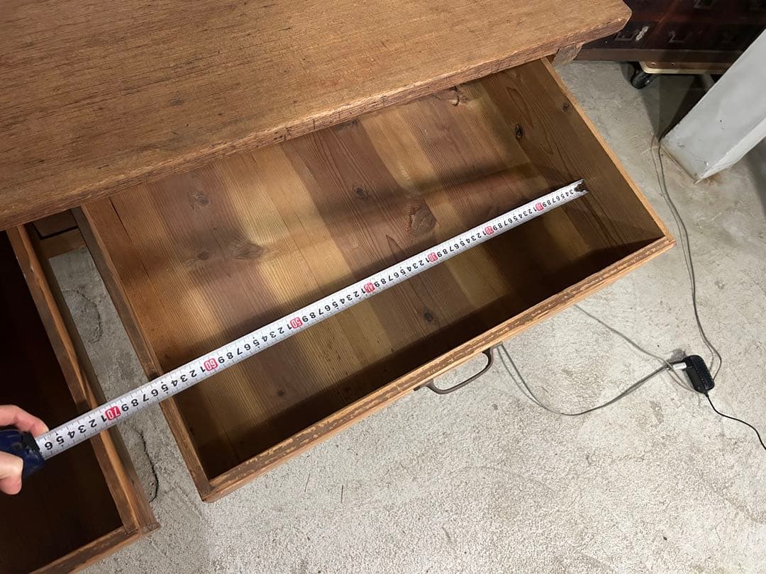 a ダイニングテーブル 引き出し 棚