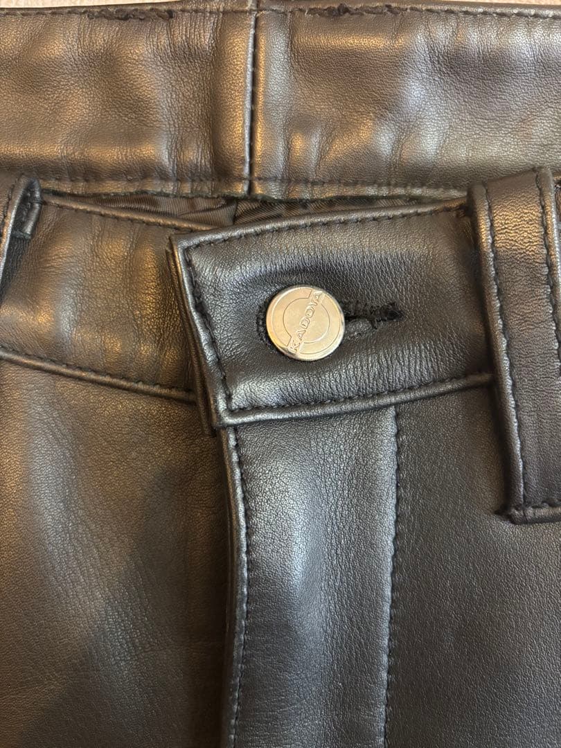 【値下げ】カドヤ KADOYA レザーパンツ カウレザー 牛革 本革 黒 31